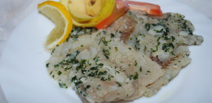 mintaj sauté z czosnkiem