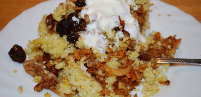 Zapiekana kasza jaglana z jabłkami