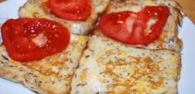 Czerstwy chleb i jajko