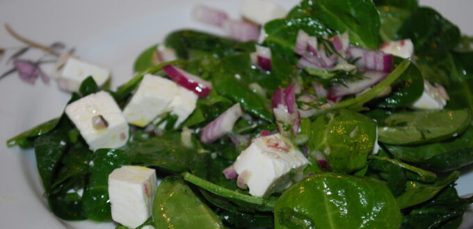 Szpinak z serem feta