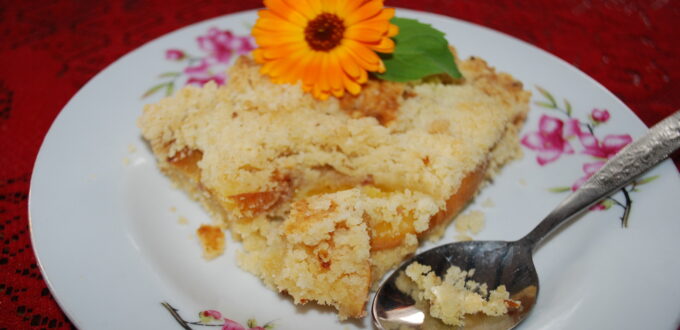 Ciasto kruche bez jaj z owocami