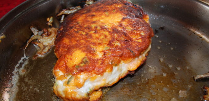 Pierś z kurczaka w keczupowej kołderce